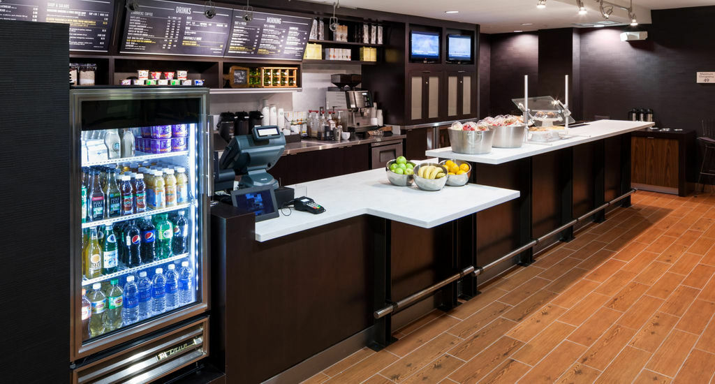 Courtyard By Marriott Miami At Dolphin Mall Sweetwater Exterior foto
